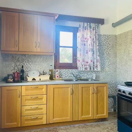 Apartament Elia Doukádes