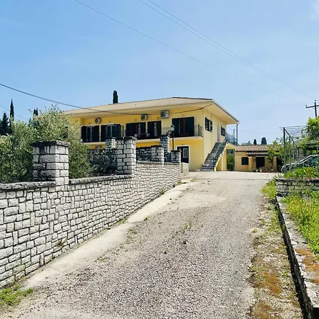 Apartament Elia *